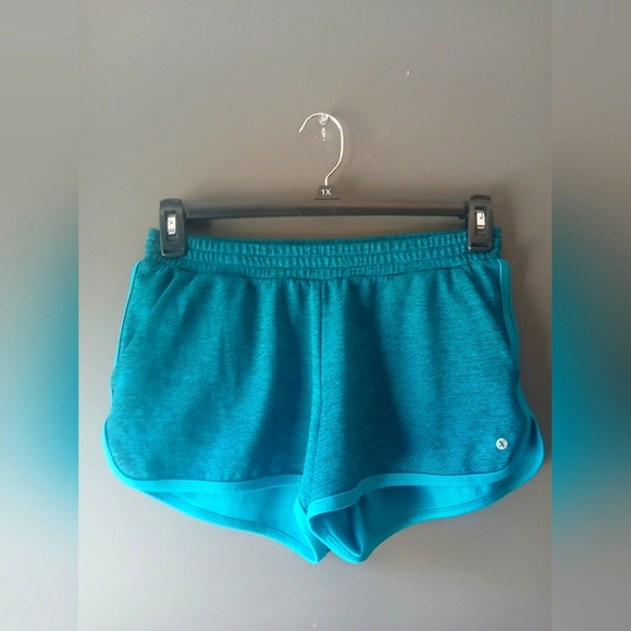Xersion Women's Athletic Shorts in Teal - Picture 1 of 3